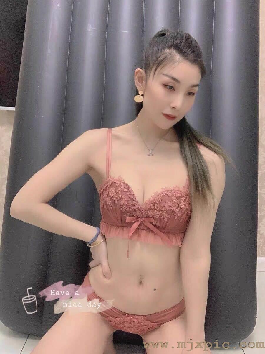 性感蕾丝无钢圈聚拢收副乳美背胸罩内衣套装买家秀